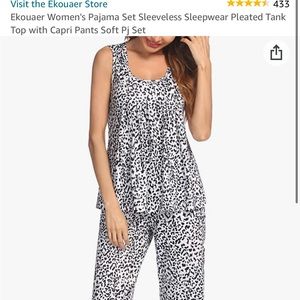 Womens Capri pajama new no tags